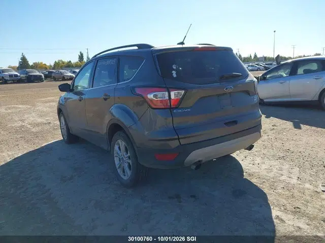2017 Ford ESCAPE SE VIN 1FMCU9GD5HUC90881 фото 3