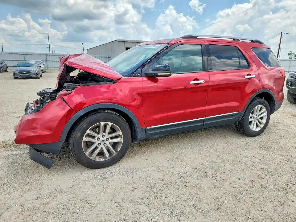 1FMHK7D88BGA19312 — 2011 Ford Explorer, Передняя часть, фото до ремонта
