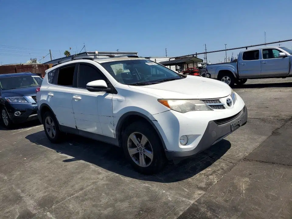 2015 Toyota RAV4 VIN 2T3WFREV3FW159469 фото 4