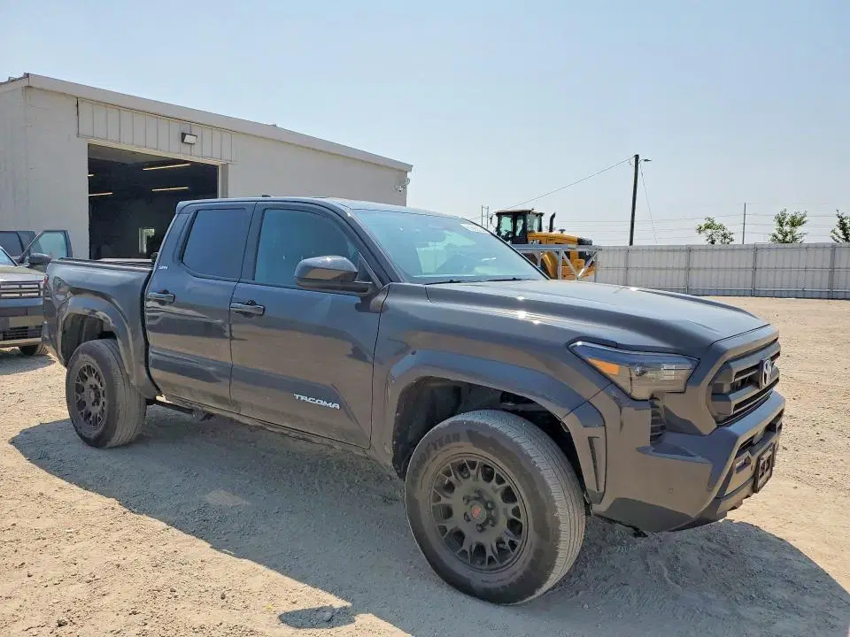 2025 TOYOTA TACOMA VIN 3TMLB5JN6SM189185 фото 4