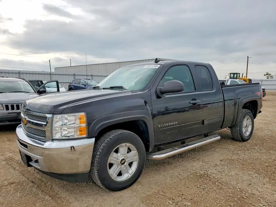 1GCRKSE72DZ257388 — 2013 Chevrolet Silverado, Задняя часть, фото до ремонта