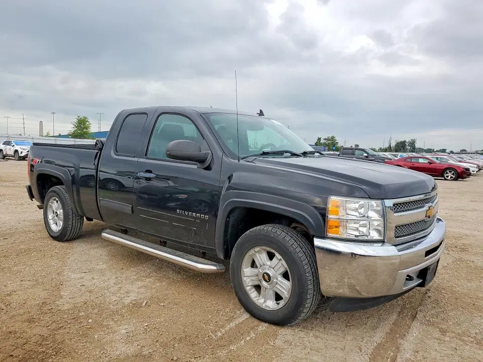 2013 CHEVROLET SILVERADO VIN 1GCRKSE72DZ257388 фото 4