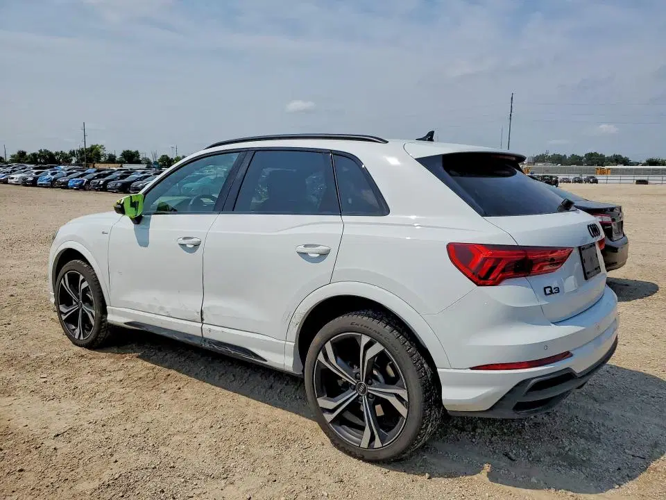 2024 AUDI Q3 VIN WA1EECF37R1179567 фото 2
