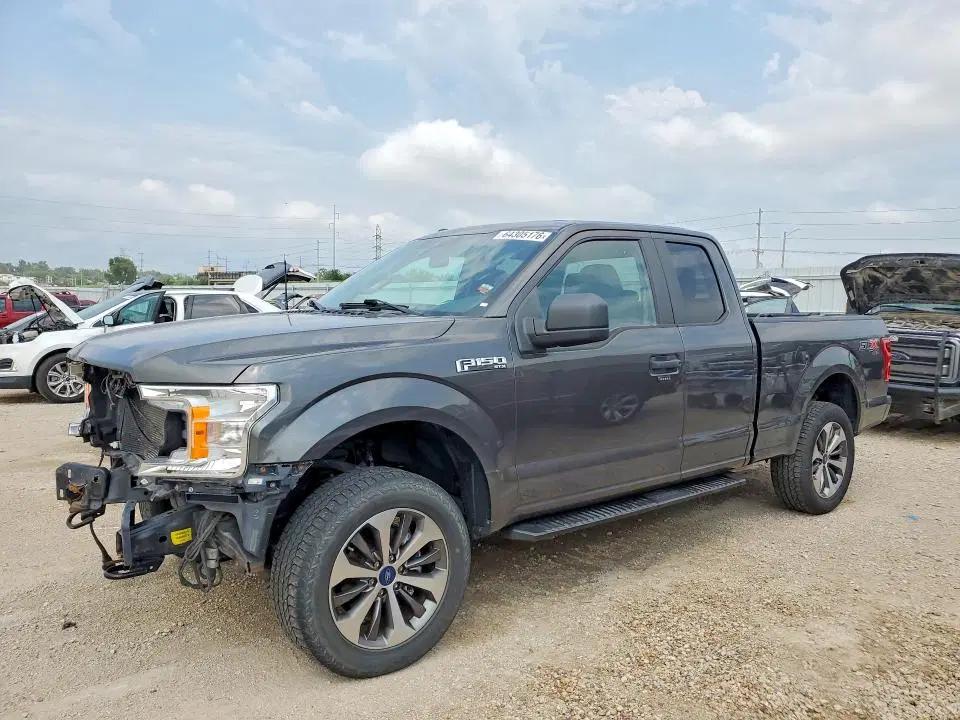 1FTFX1E53KKE80350 — 2019 Ford F150, передняя часть, фото до ремонта