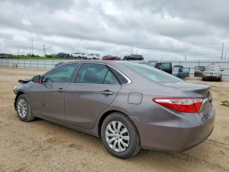 2016 TOYOTA CAMRY VIN 4T1BF1FK8GU221463 фото 2