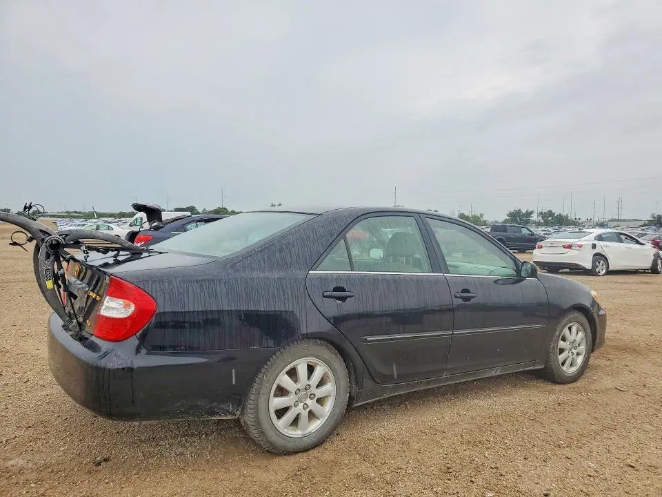 2002 TOYOTA CAMRY VIN 4T1BF30K52U005650 фото 3