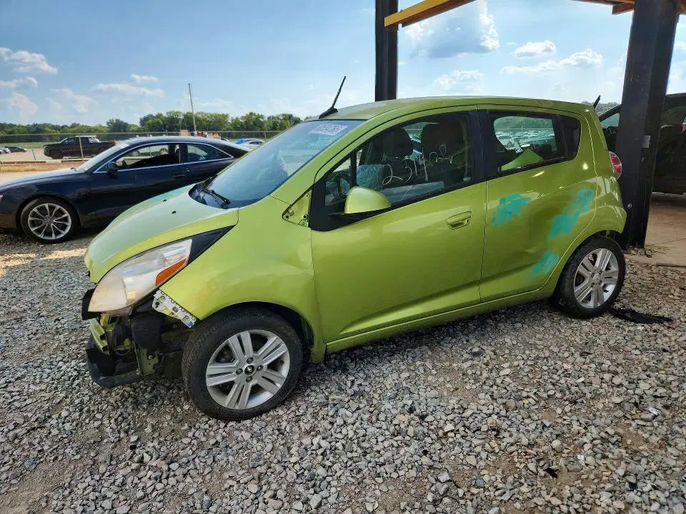 KL8CB6S9XDC542595 — 2013 Chevrolet Spark, Передняя часть, фото до ремонта
