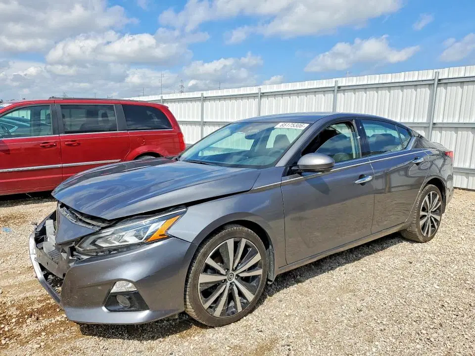 1N4BL4FW0NN306361 — 2022 Nissan Altima, Передняя часть, фото до ремонта