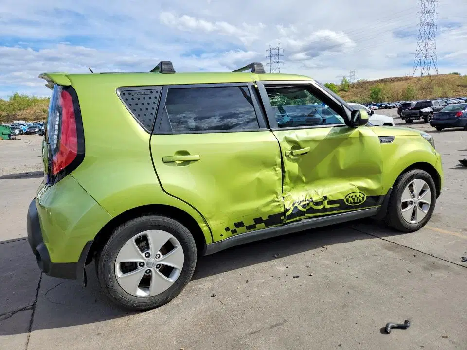 2015 KIA Soul VIN KNDJN2A27F7760136 фото 3