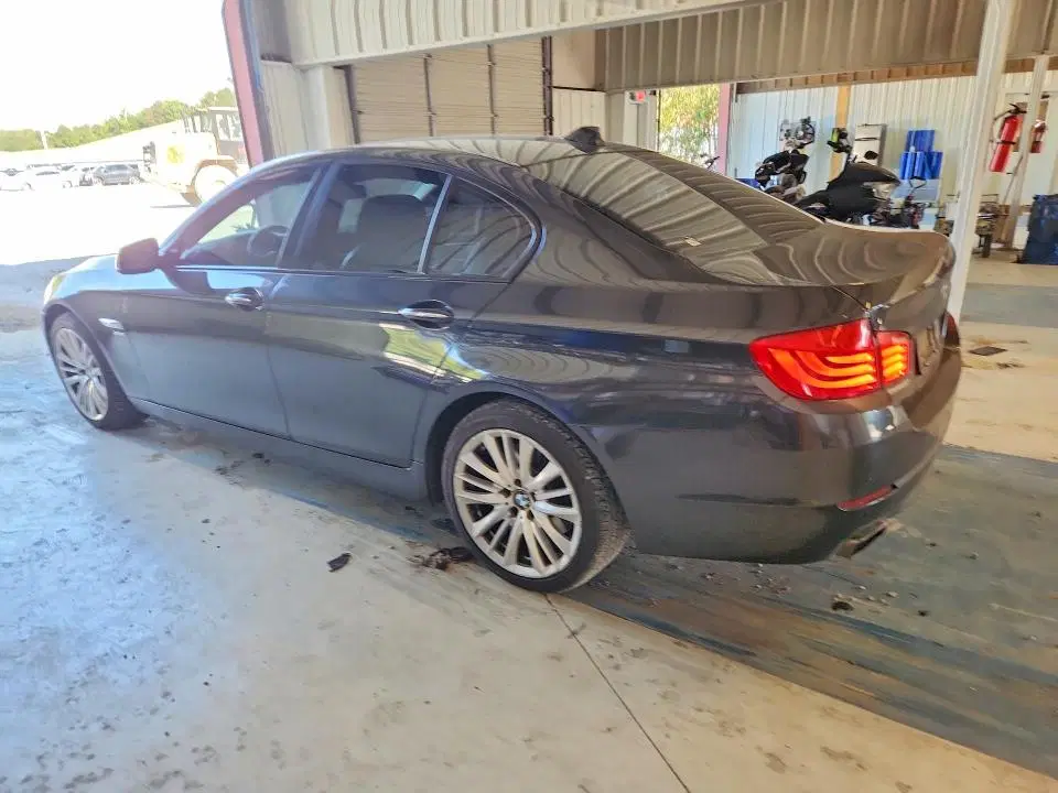 2011 BMW 550 VIN WBAFU9C57BC278130 фото 2