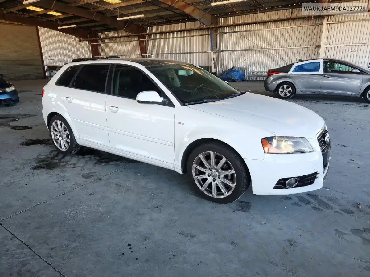 2013 Audi A3 Premium Plus VIN WAUKJAFM9DA027779 фото 4