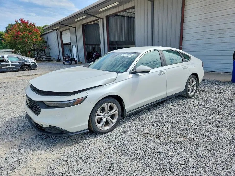 1HGCY1F20PA055509 — 2023 Honda Accord, Передняя часть, фото до ремонта