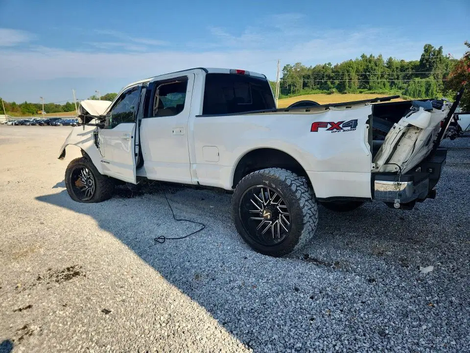 2017 FORD F250 VIN 1FT7W2BT1HEF51178 фото 2