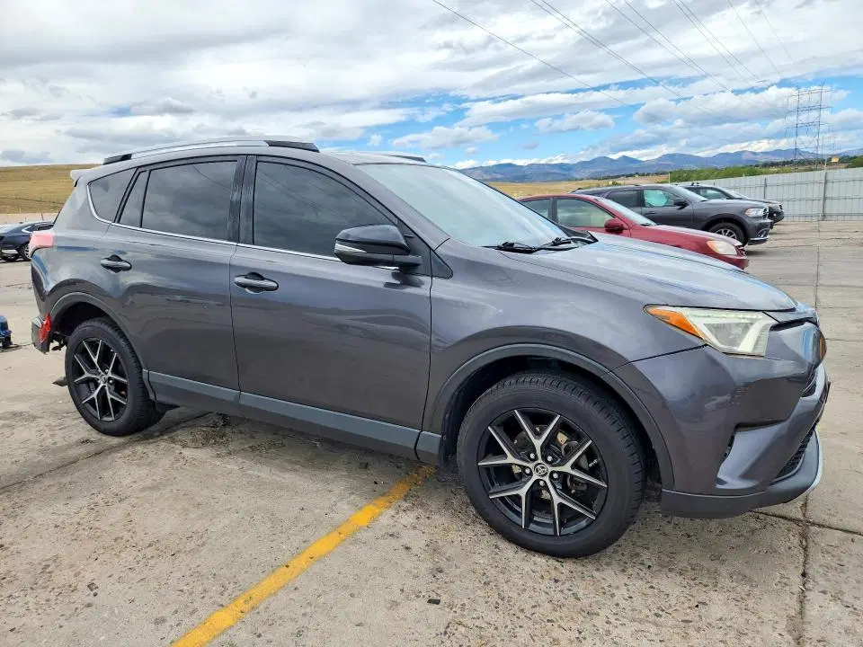 2016 Toyota RAV4 VIN JTMJFREV0GJ083817 фото 4