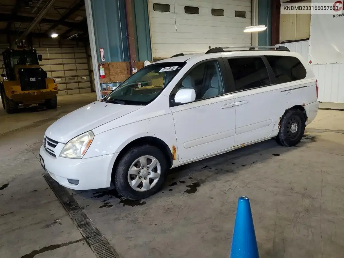 KNDMB233166057603 — 2006 Kia Sedona, Сторона, фото до ремонта