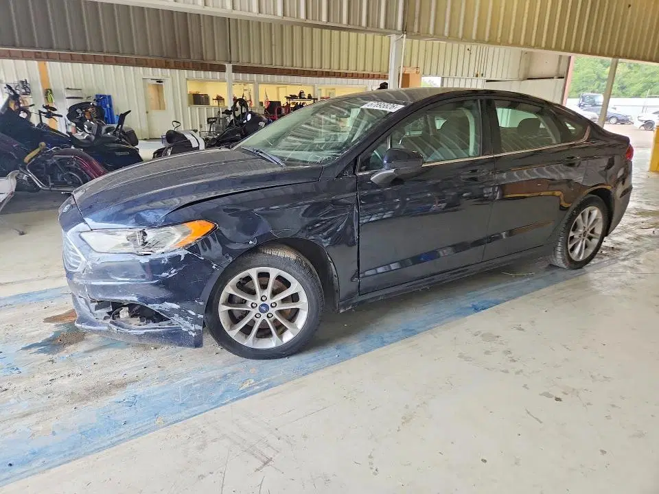 3FA6P0HD8LR186586 — 2020 Ford Fusion, Передняя часть, фото до ремонта