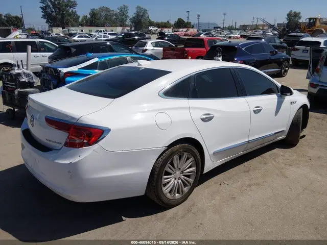 2018 Buick Lacrosse Essence VIN 1G4ZP5SZ1JU130130 фото 4