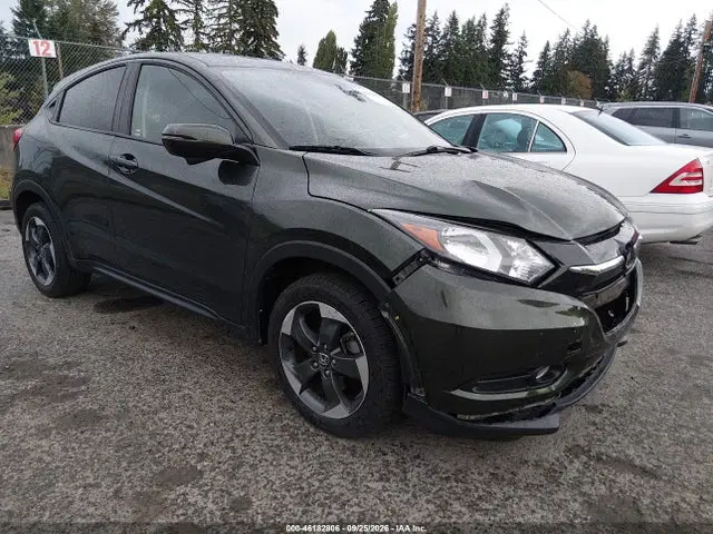 3CZRU6H56JM711256 — 2018 Honda HR-V EX, Передняя часть, фото до ремонта