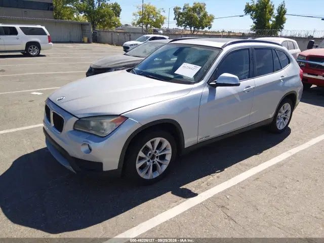 2014 BMW X1 Xdrive28i VIN WBAVL1C51EVY20945 фото 2