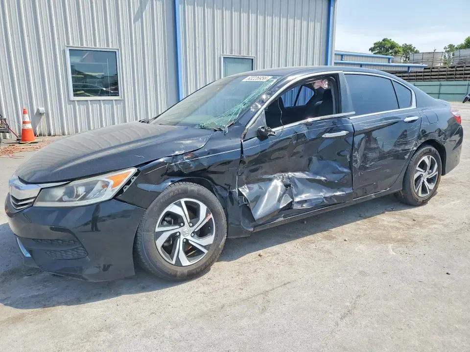 1HGCR2F38GA115693 — 2016 Honda Accord, Боковая часть, фото до ремонта