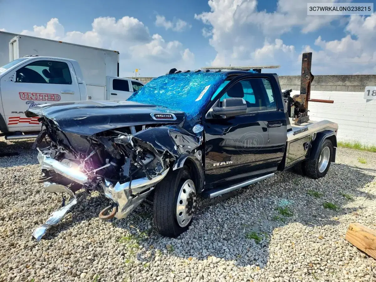 3C7WRKAL0NG238215 — 2022 RAM 4500, передняя часть, фото до ремонта