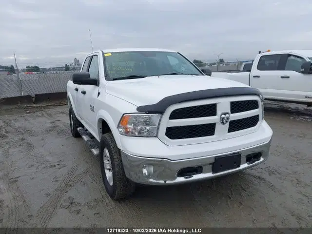 1C6RR7GG5GS237789 — 2016 RAM 1500 SLT, Передняя часть, фото до ремонта