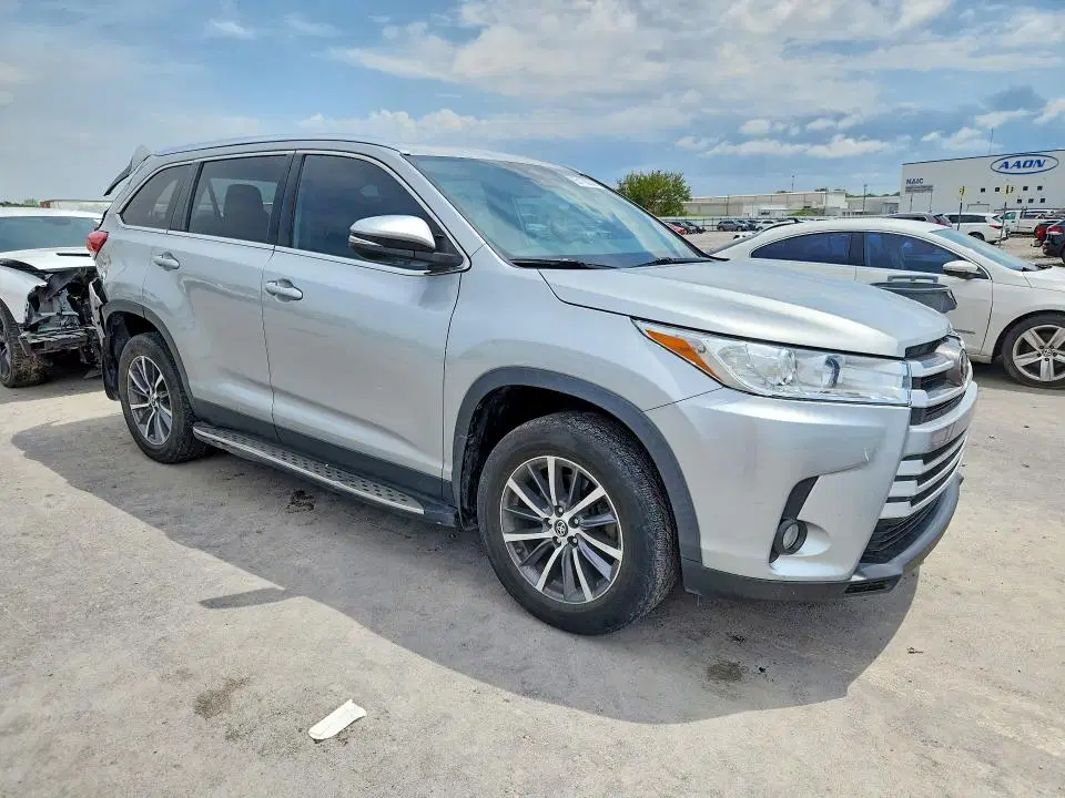 2019 TOYOTA HIGHLANDER VIN 5TDKZRFH2KS565138 фото 4
