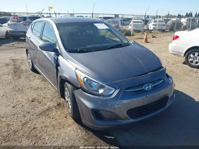 KMHCT5AE1HU319242 — 2017 Hyundai Accent SE, Передняя часть, фото до ремонта