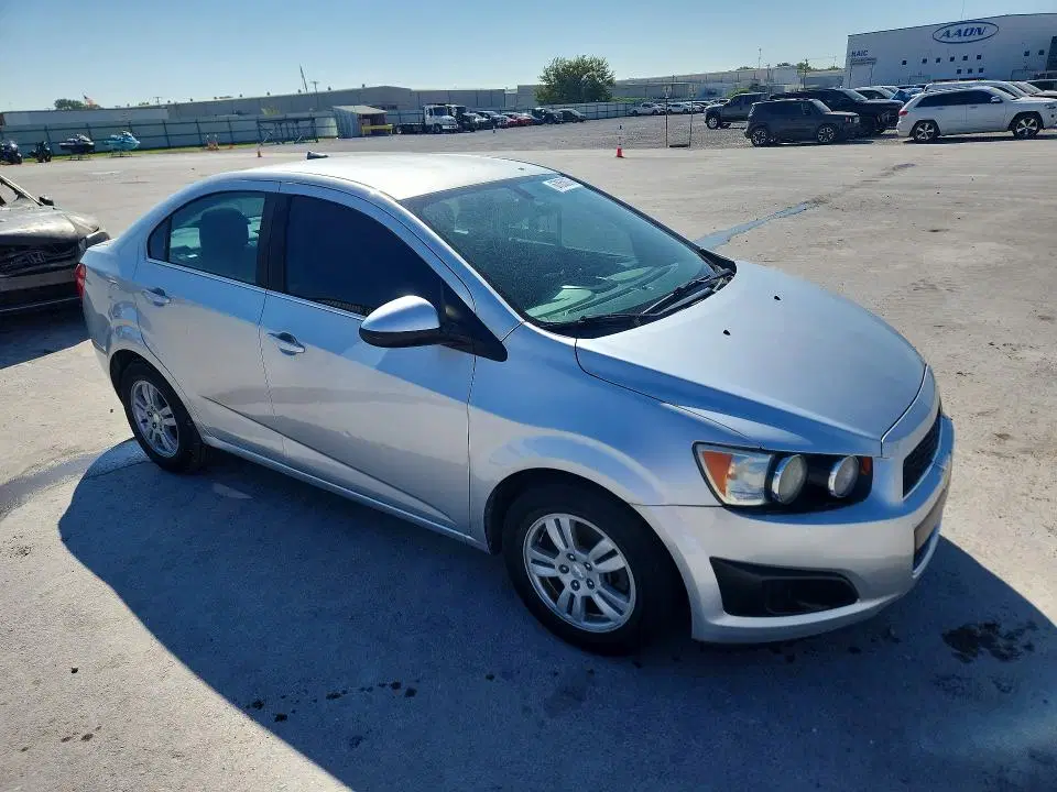 2014 CHEVROLET SONIC VIN 1G1JC5SH0E4166247 фото 4