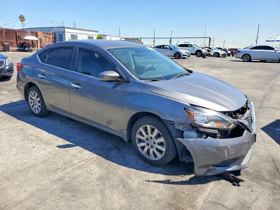 2017 Nissan Sentra VIN 3N1AB7AP9HY258184 фото 4