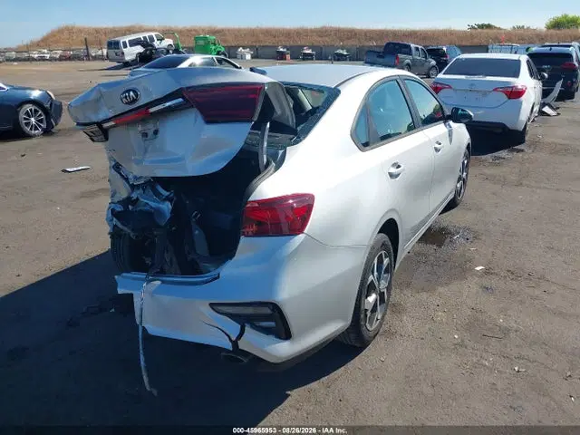 2021 KIA Forte Lxs VIN 3KPF24AD1ME363952 фото 4