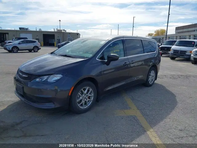 2022 Chrysler Grand Caravan Sxt VIN 2C4RC1ZG2NR125440 фото 2