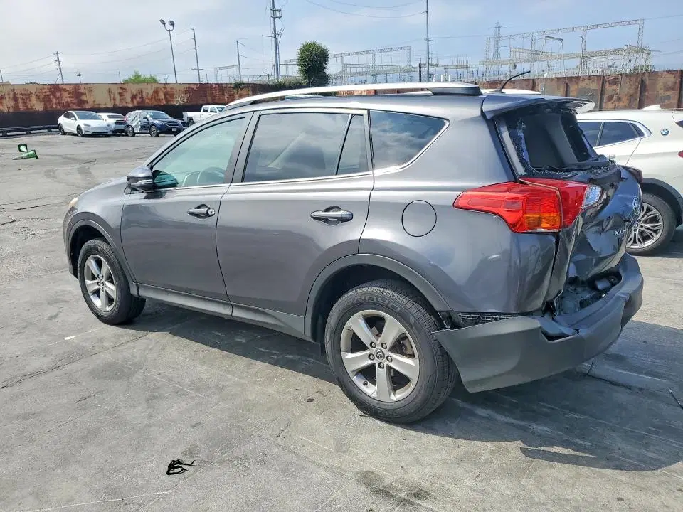 2015 Toyota RAV4 VIN 2T3WFREV5FW135433 фото 2