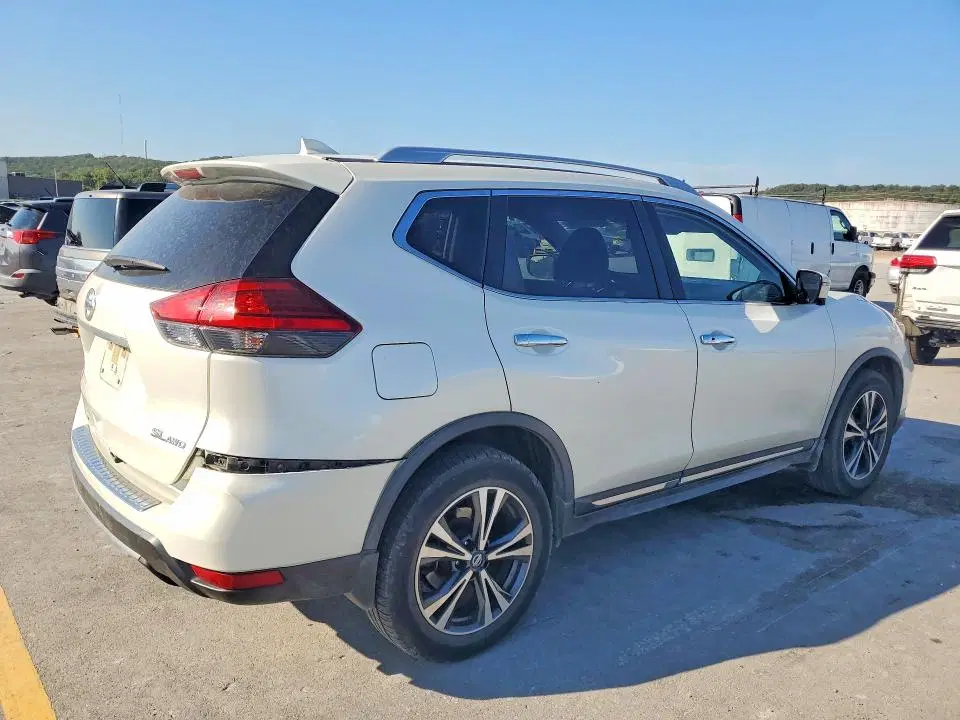 2017 NISSAN ROGUE VIN JN8AT2MV3HW025422 фото 3