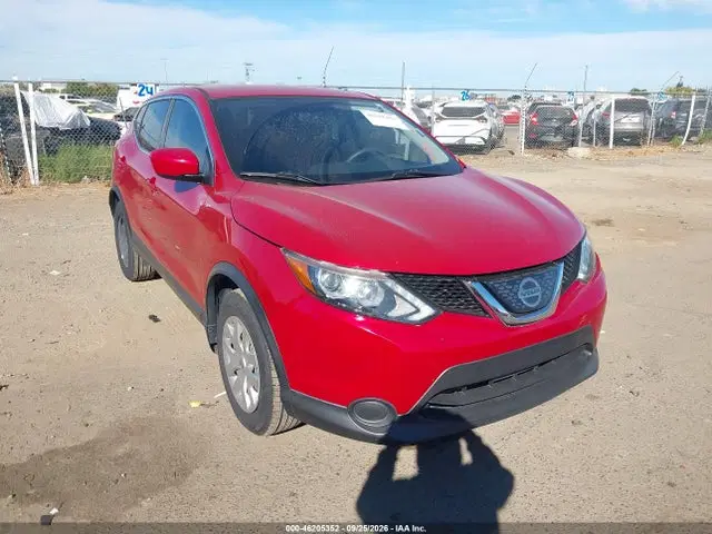 JN1BJ1CP6JW152337 — 2018 Nissan Rogue Sport S, Левый бок (Left Side), фото до ремонта