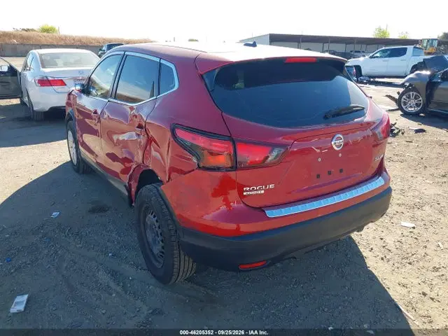2018 Nissan Rogue Sport S VIN JN1BJ1CP6JW152337 фото 3