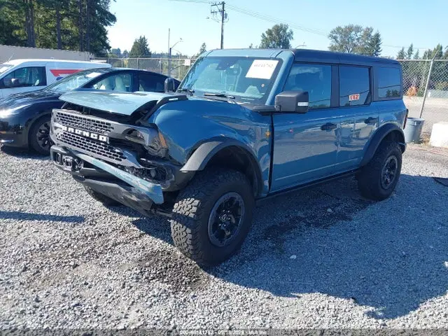 2022 Ford Bronco Badlands VIN 1FMEE5DPXNLB84649 фото 2