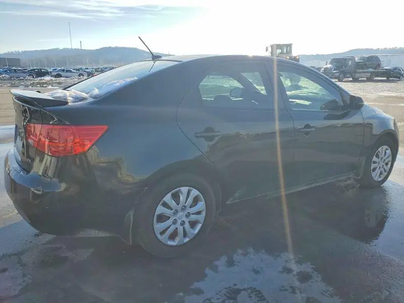 2013 KIA FORTE VIN KNAFU4A25D5708367 фото 3