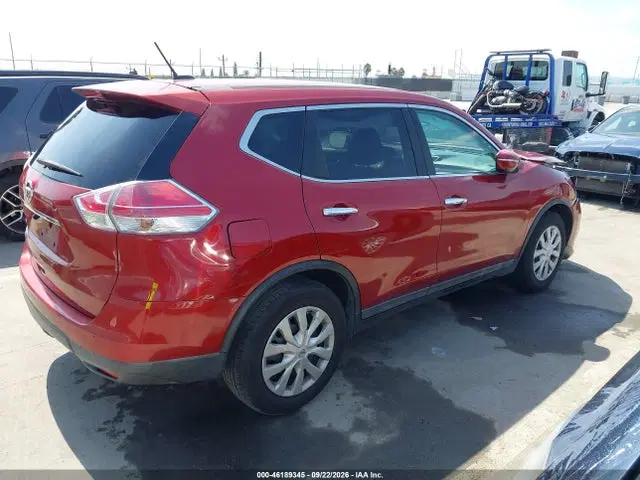 2015 Nissan ROGUE S VIN 5N1AT2ML5FC839012 фото 4