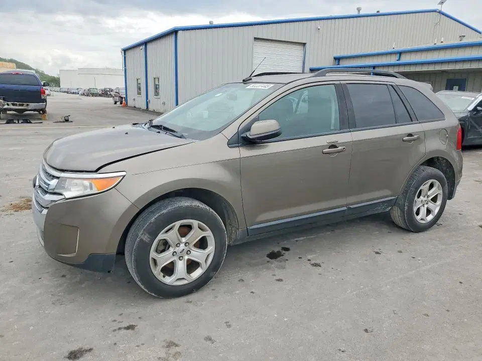 2FMDK4JC1DBC42100 — 2013 Ford EDGE SEL, Передняя часть, фото до ремонта