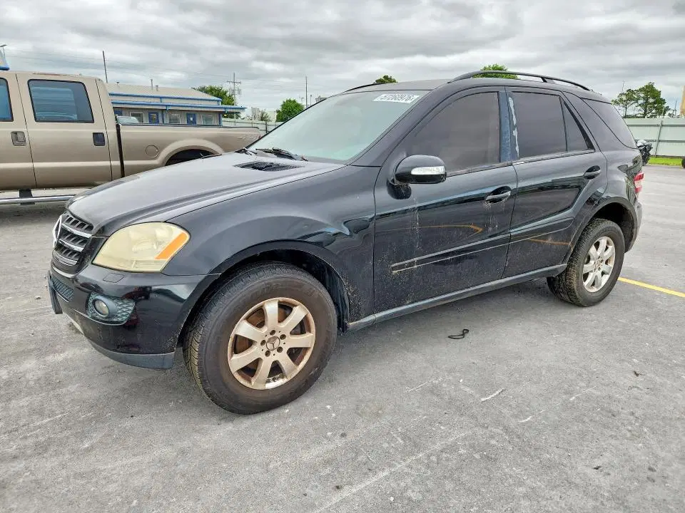 4JGBB86E87A272042 — 2007 Mercedes-Benz ML, передняя часть, фото до ремонта