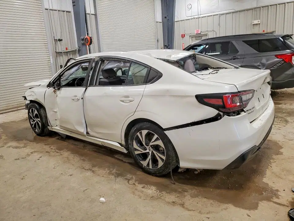 2023 Subaru Legacy VIN 4S3BWAC64P3005501 фото 2