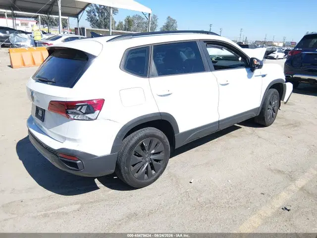 2022 Volkswagen Taos 1.5t S VIN 3VVCX7B24NM088766 фото 4