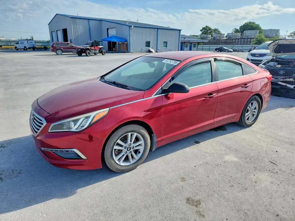 5NPE24AF4FH203432 — 2015 Hyundai Sonata, Передняя часть, фото до ремонта