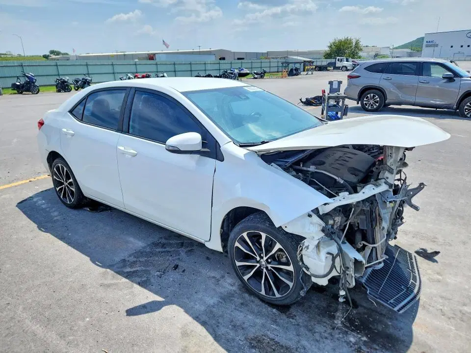 2017 TOYOTA COROLLA VIN 5YFBURHE1HP726713 фото 4