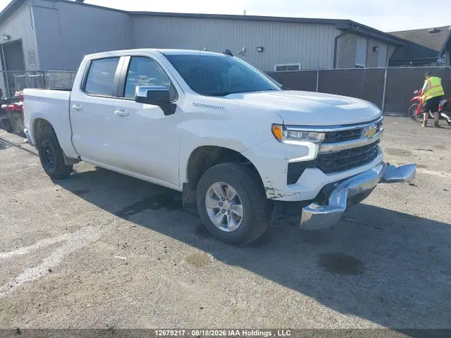2GCUKDED4T1126580 — 2026 Chevrolet Silverado K1500 LT, Передняя часть, фото до ремонта