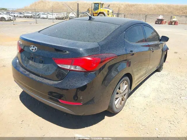 2015 Hyundai ELANTRA SE VIN 5NPDH4AE2FH615608 фото 4