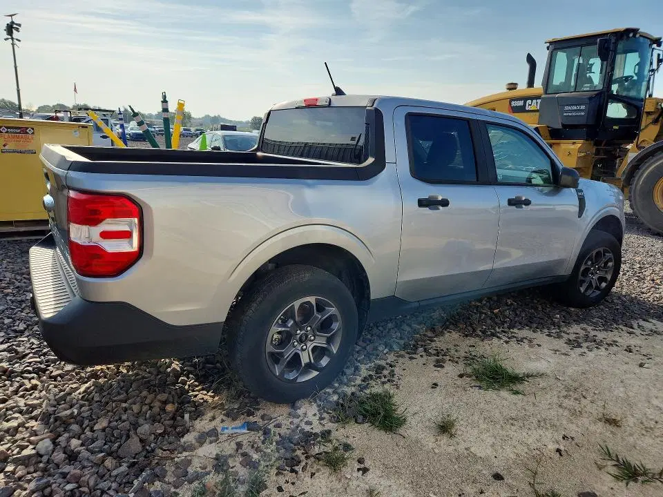 2024 Ford Maverick VIN 3FTTW8H34RRA40863 фото 3