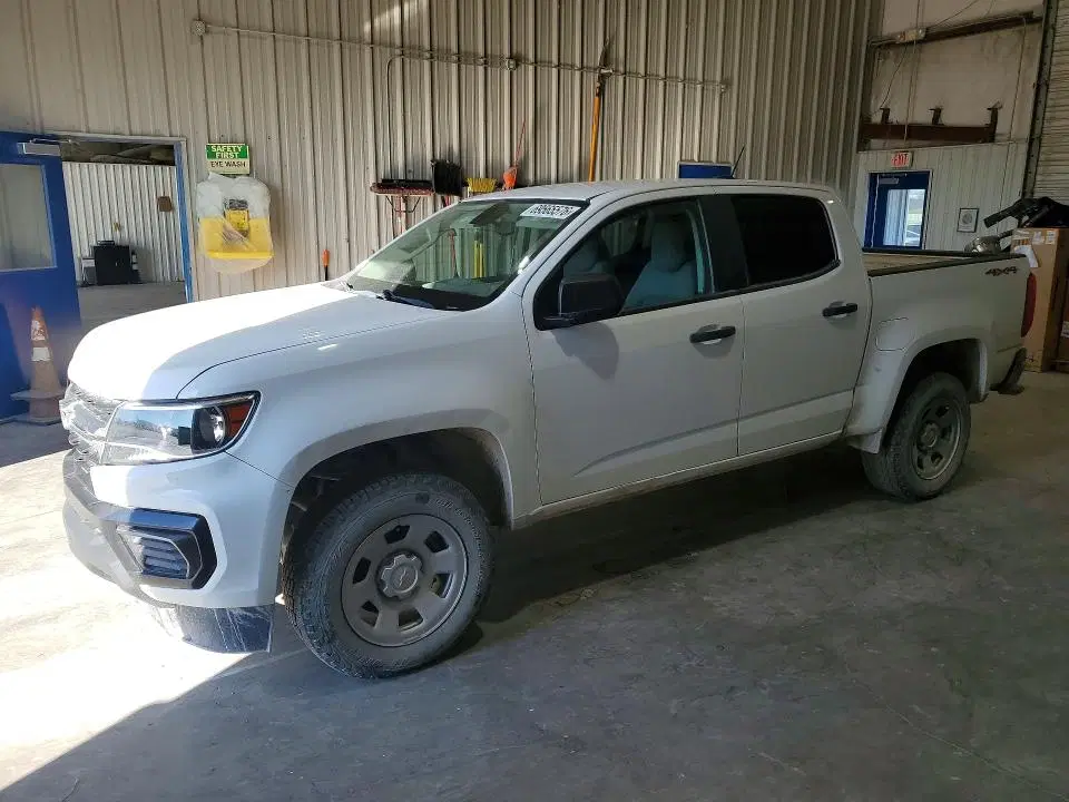 1GCGTBEN2M1226286 — 2021 Chevrolet Colorado, Передняя часть, фото до ремонта
