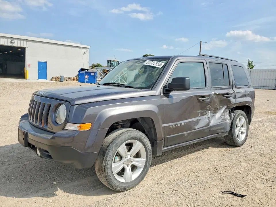 1C4NJRBB9GD672633 — 2016 Jeep Patriot, Боковая часть, фото до ремонта